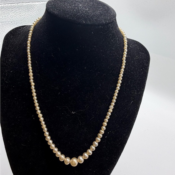 Jewelry - Vintage Madame Alexander Revlon Japan Pearl Beaded Mothers